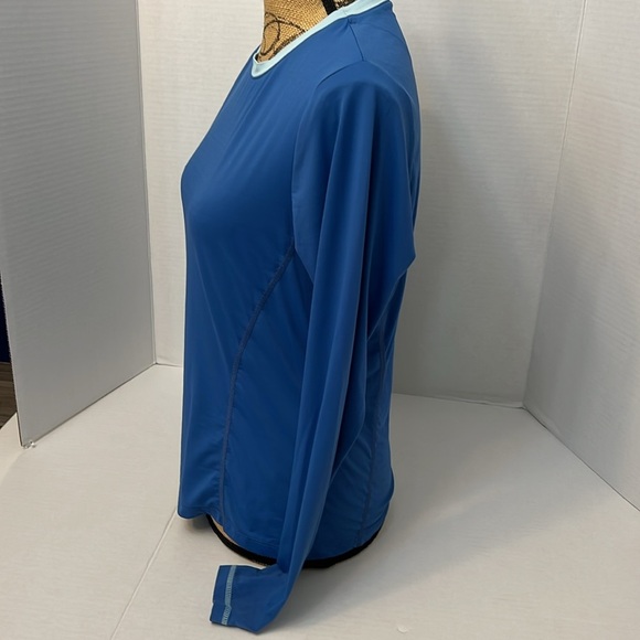 TITLE NINE LONG  SLEEVE PERFORMANCE TOP MEDIUM - Picture 3 of 12